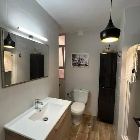 Apartamento Centrico Y En Primera Linea De Playa *