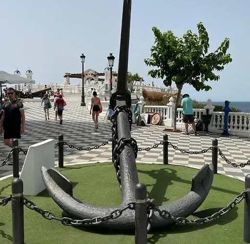 Centrico Y En Primera Linea De Playa Бенидорм