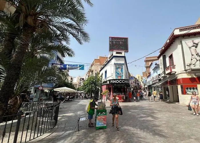Centrico Y En Primera Linea De Playa Апартаменты *